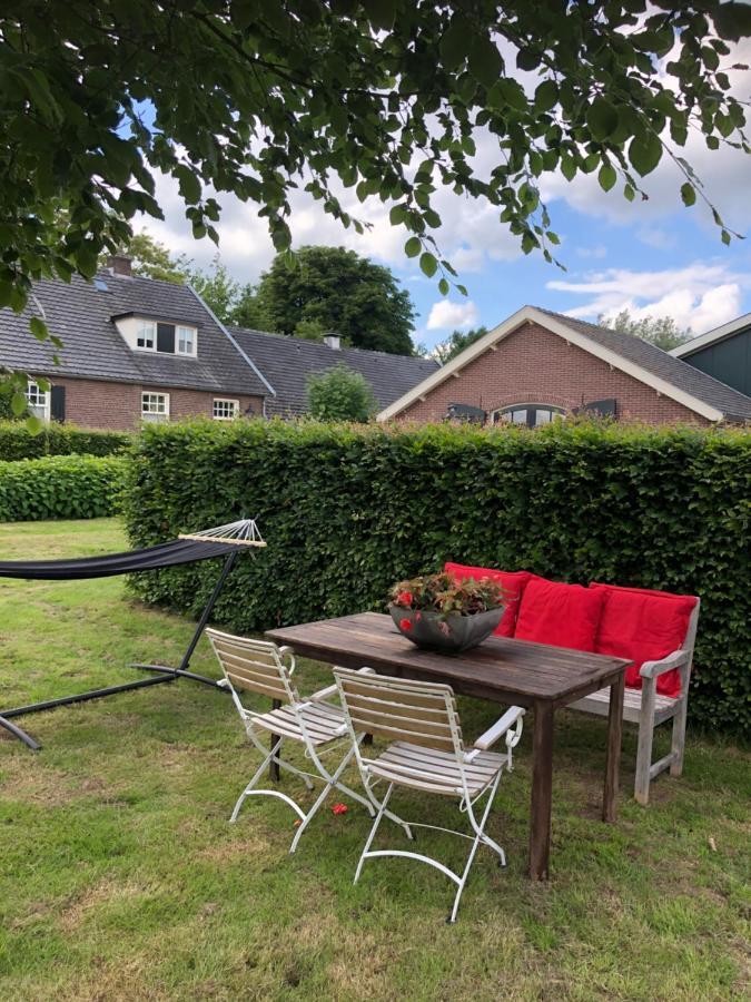 Gastenverblijf Op De Prins Hendrik Hoeve In Buren Buren  Экстерьер фото